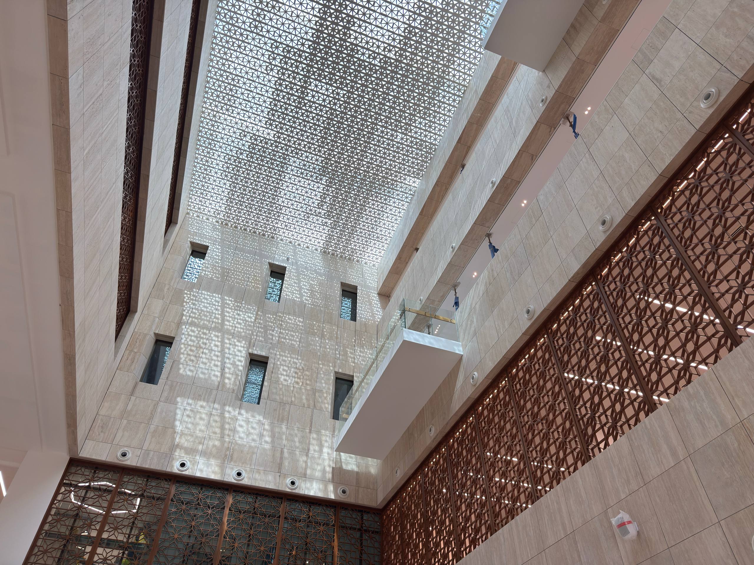 Premium Interior Plaza